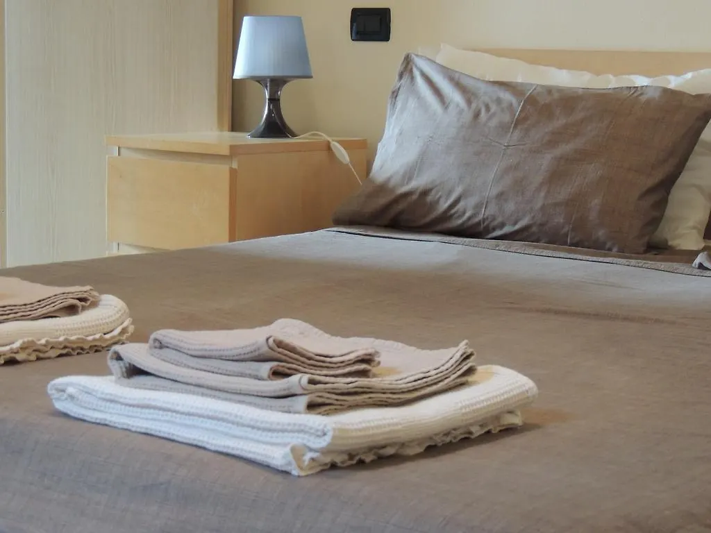 Villa Rosa Moniga del Garda Apartment